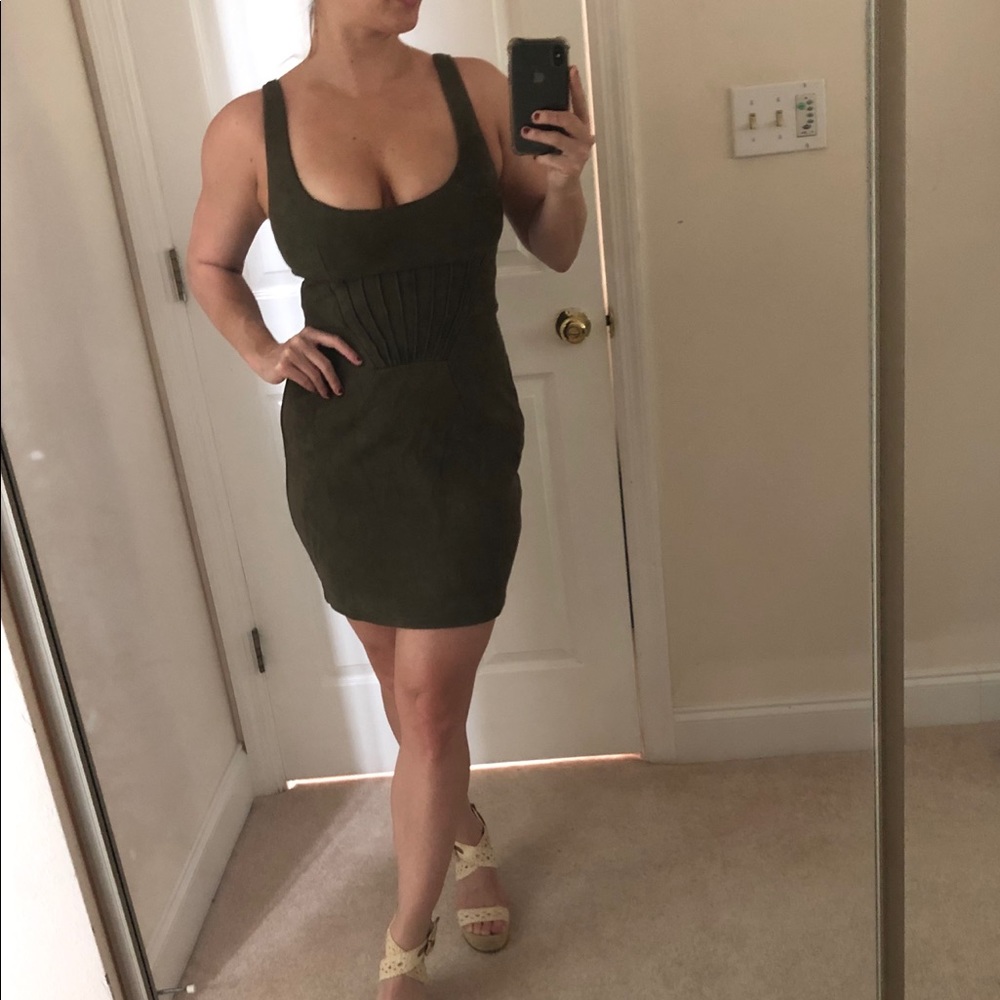 Luxxel Olive Green Suede low cut body-con dress M - Picture 2 of 8
